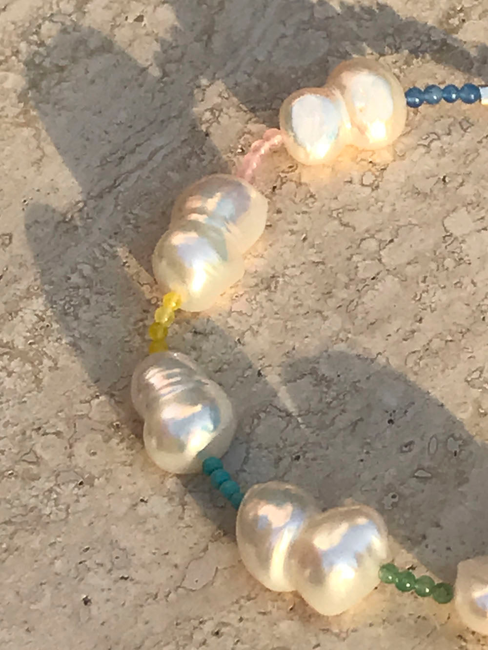 IRISS - The Omochi anklet in freshwater pearls