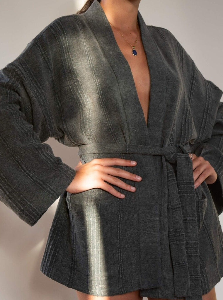 Cotorra - Handwoven short cotton kimono