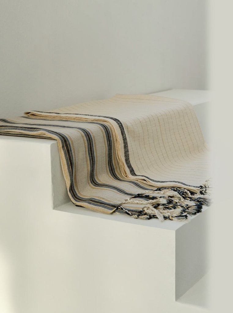 Cotorra - Mirac handwoven linen towel