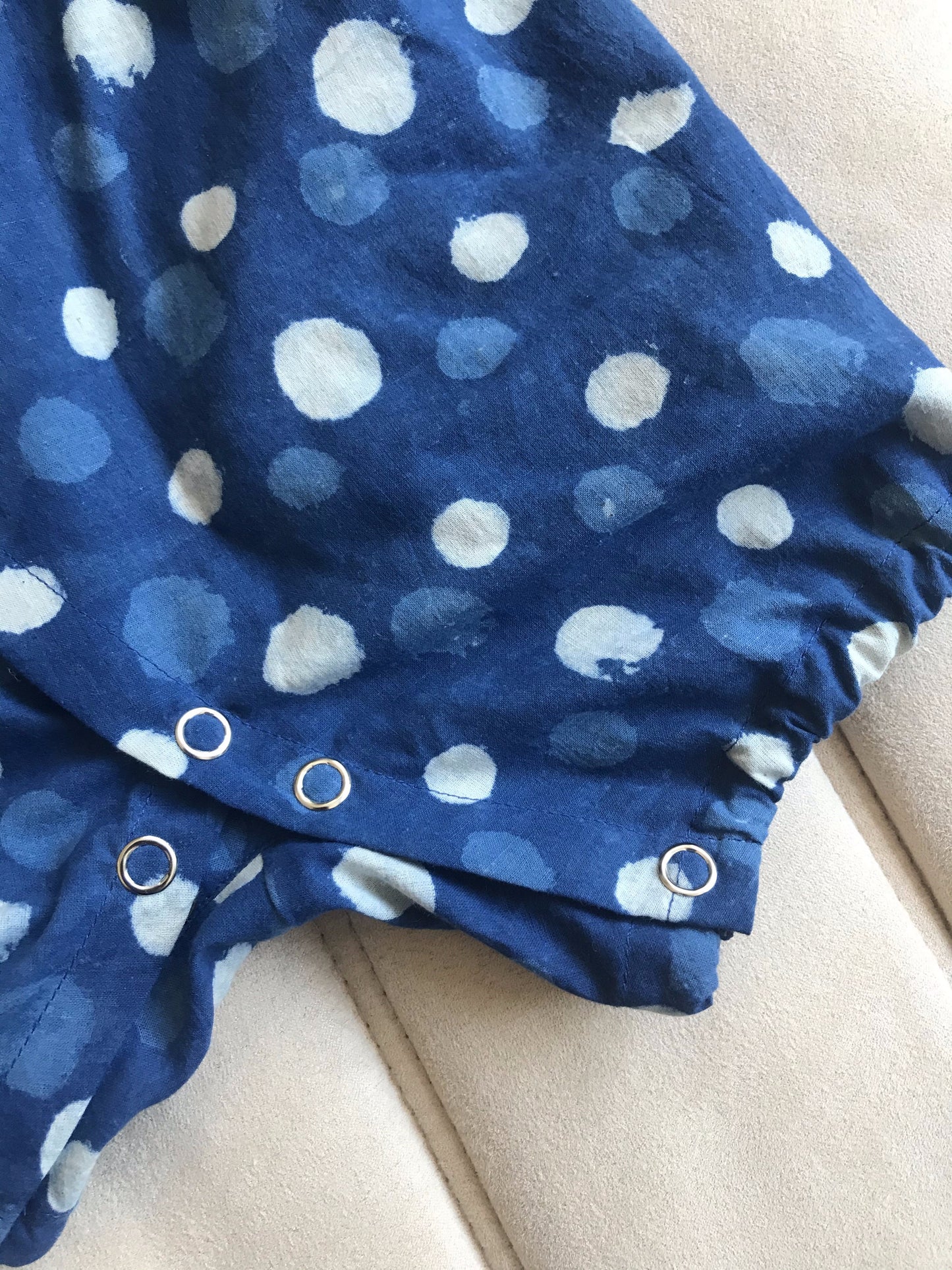 Aomamé - Arare indigo cotton Baby romper