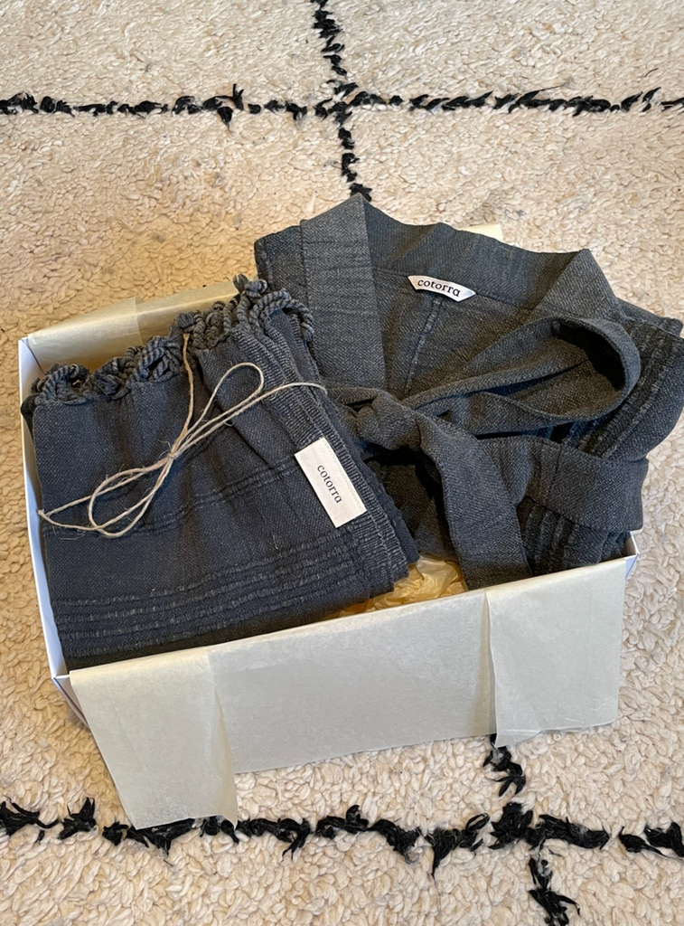 Gift set - Cotorra towel & robe