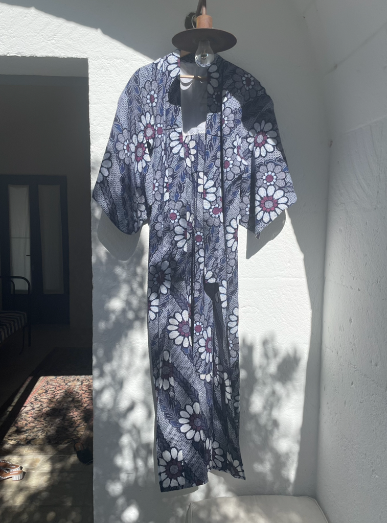 Hanae - Indigo shibori cotton yukata kimono