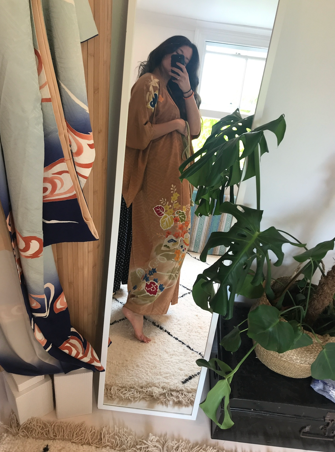 Reina - Gold latte silk kimono