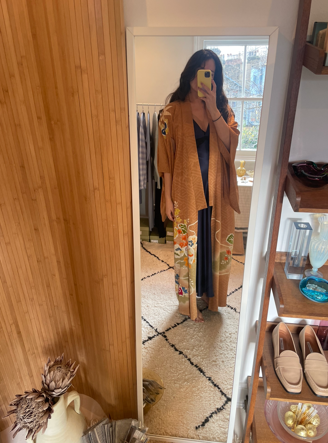 Reina - Gold latte silk kimono