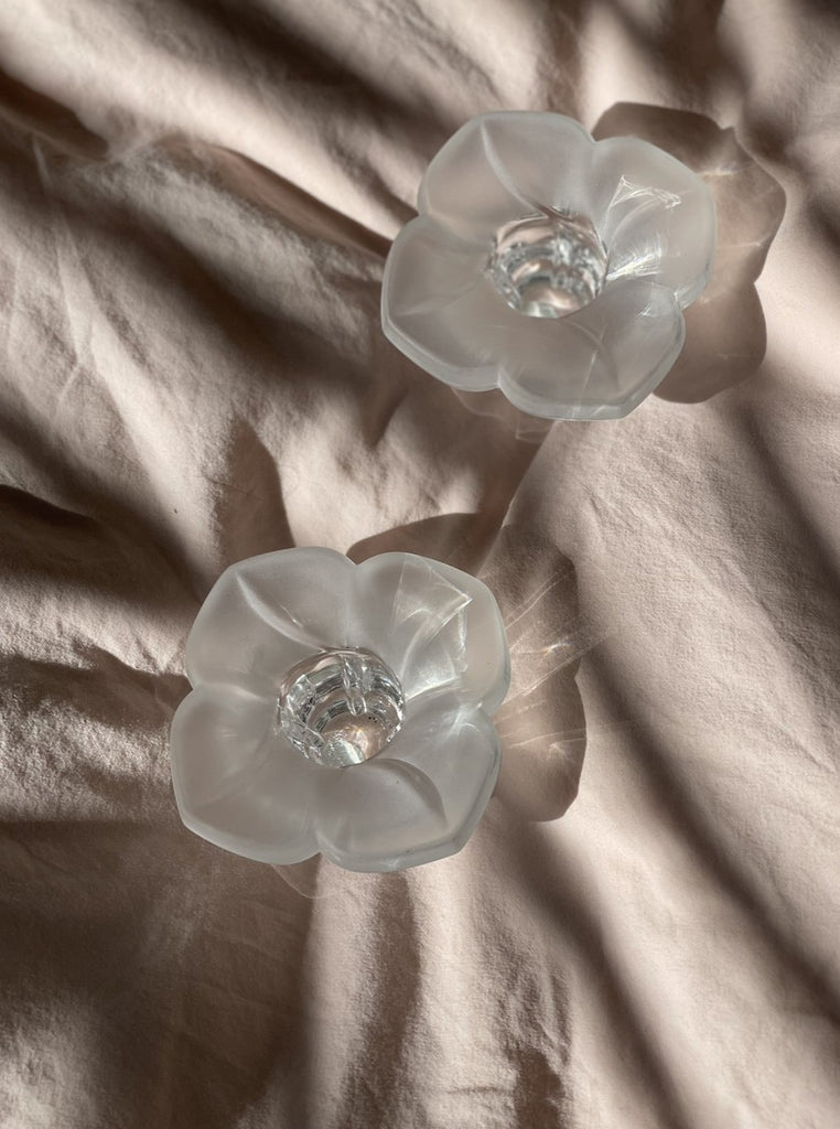 Durand crystal petal candle holder set