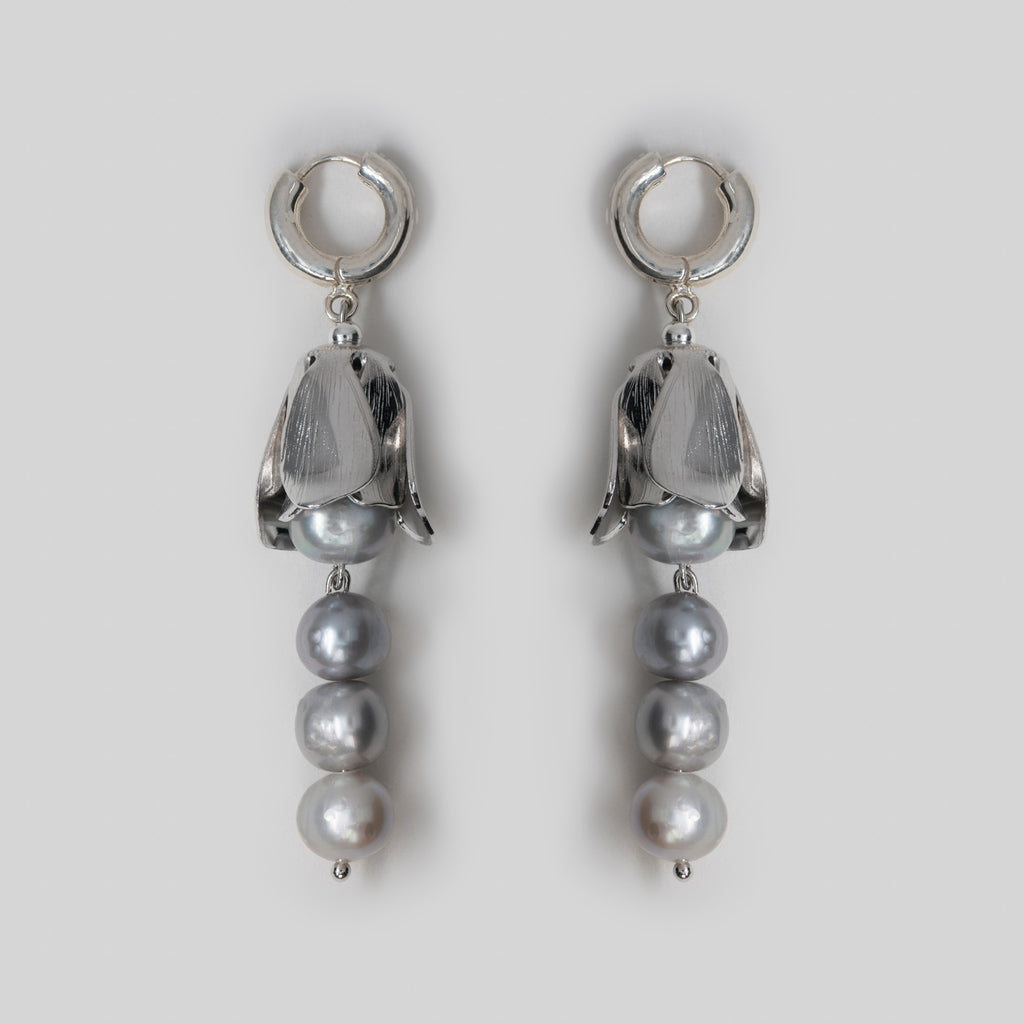 Scho - ROSE pearl cascade earrings
