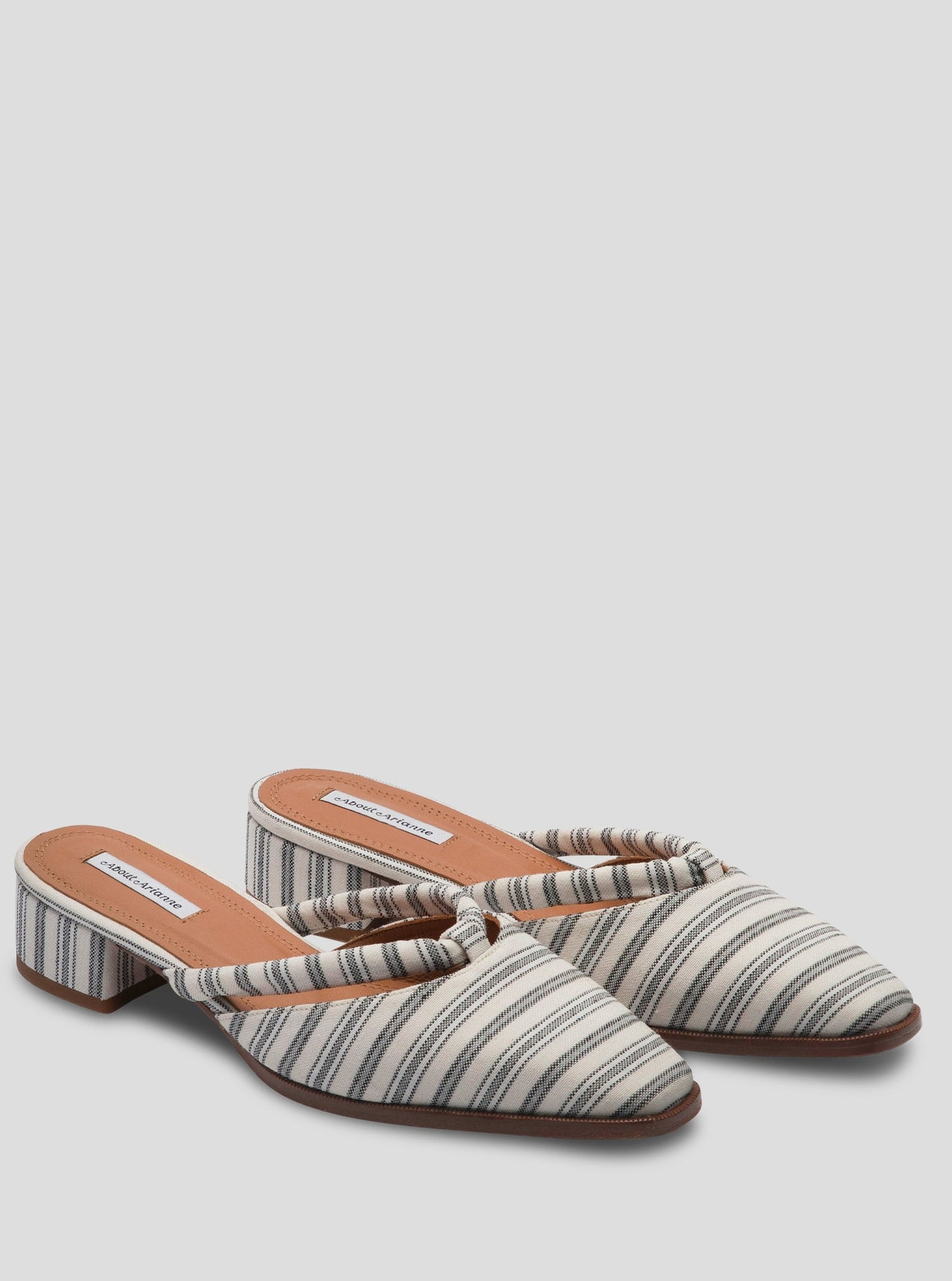 About Arianne - Simone Santorini mules
