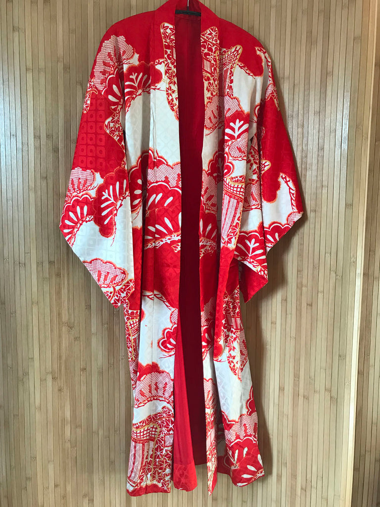 Akari - Ivory & red silk nagajuban kimono