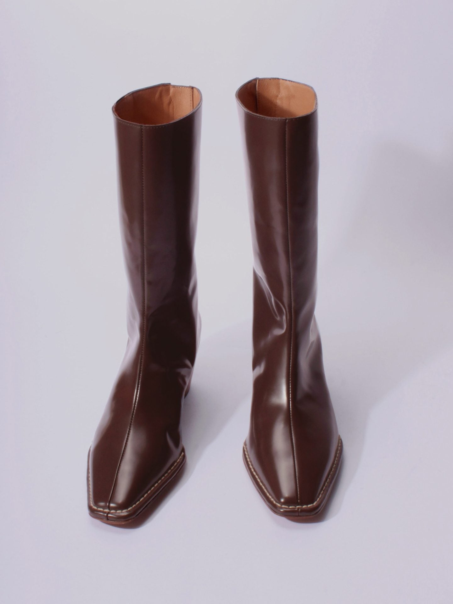 About Arianne - Francis ebony leather boots